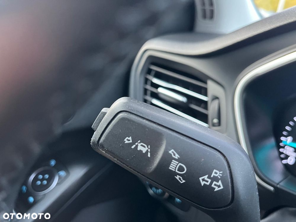 Ford Focus 1.5 EcoBoost Trend Edition Business - 10