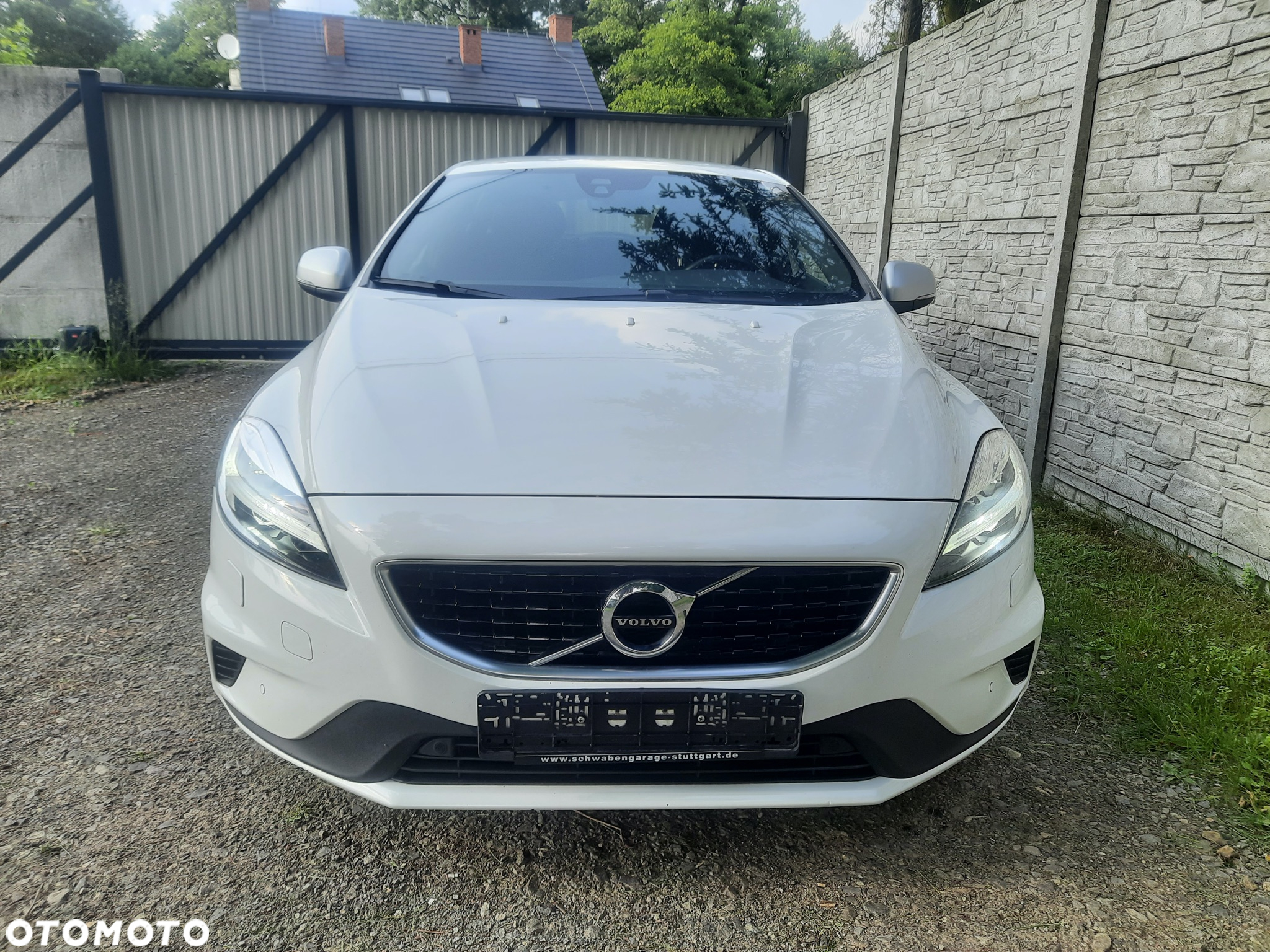 Volvo V40 T3 Drive-E R-Design Momentum - 3