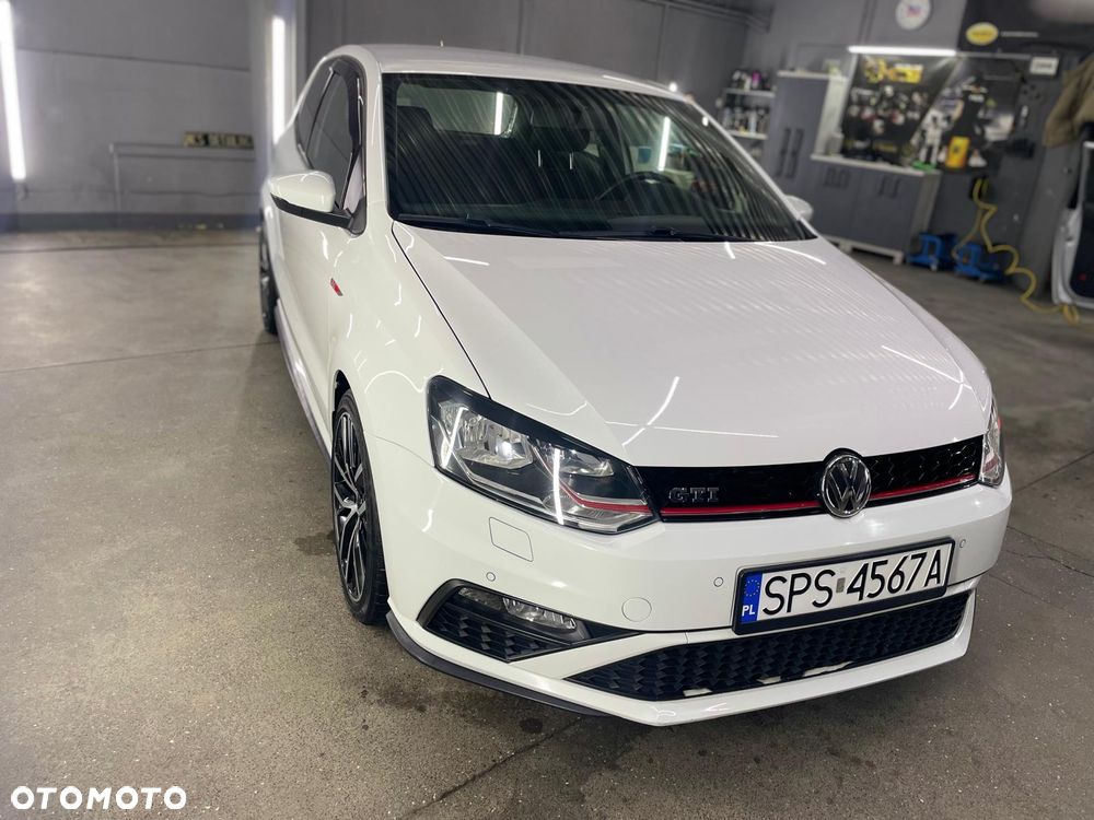 Volkswagen Polo 1.8 TSI BMT GTI - 3