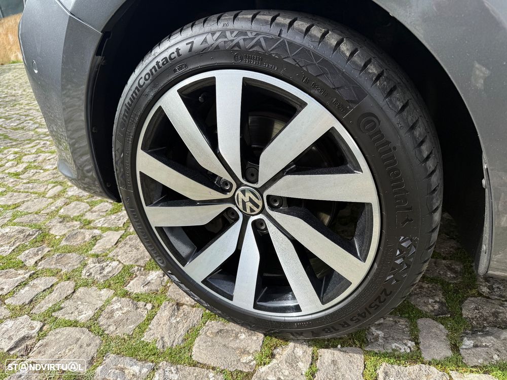 VW Sharan 2.0 TDI Highline DSG - 12