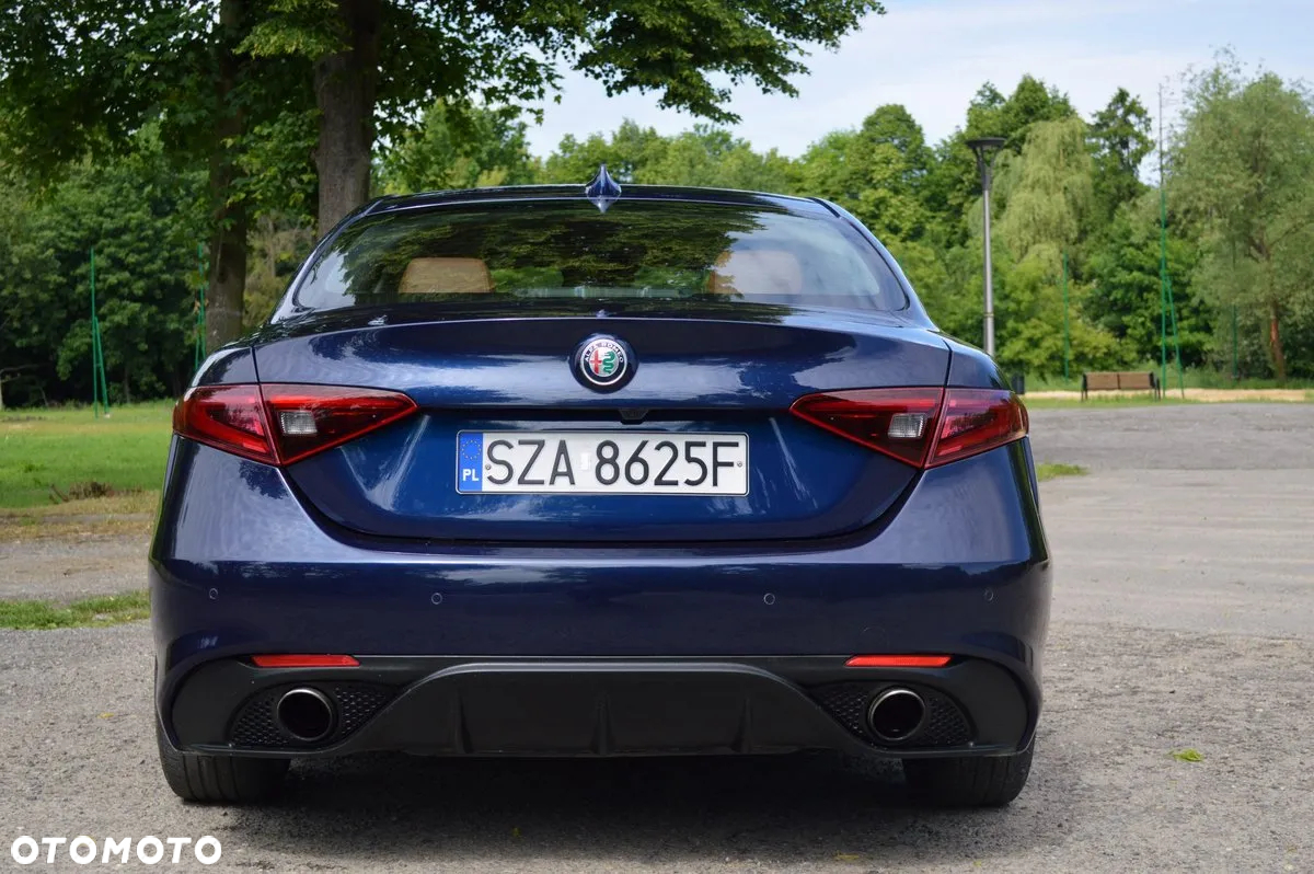 Alfa Romeo Giulia 2.0 Turbo Veloce - 7
