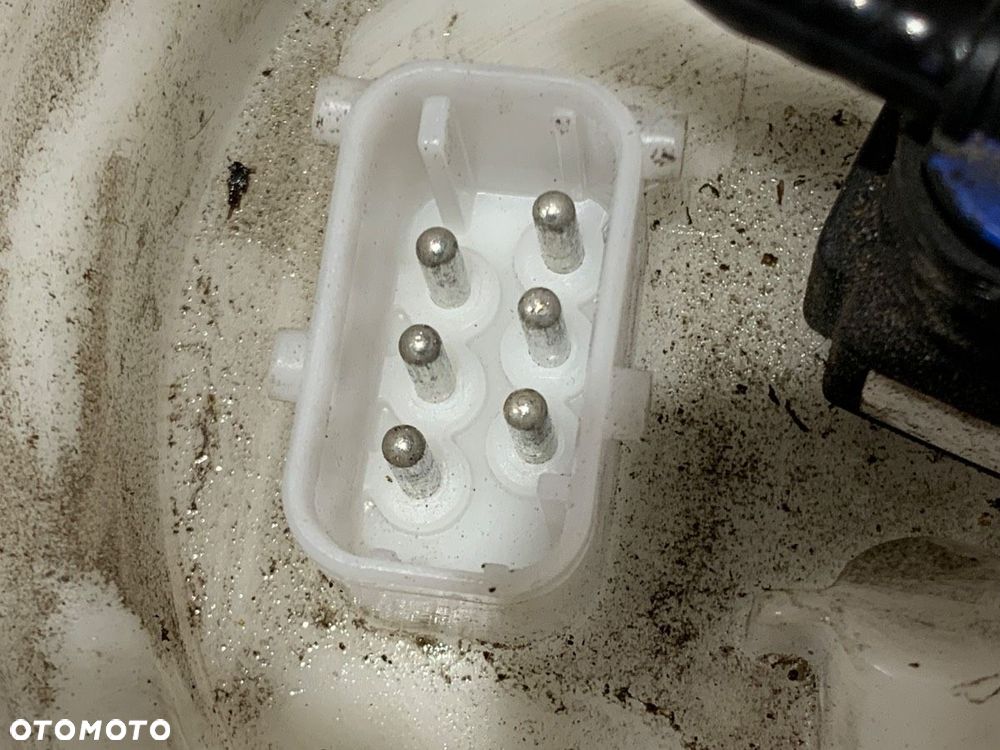 POMPA PALIWA  BMW 5 Touring (E61) 2004 - 2010 520 i 125 kW [170 KM] benzyna 2007 - 2010 7170855 - 4