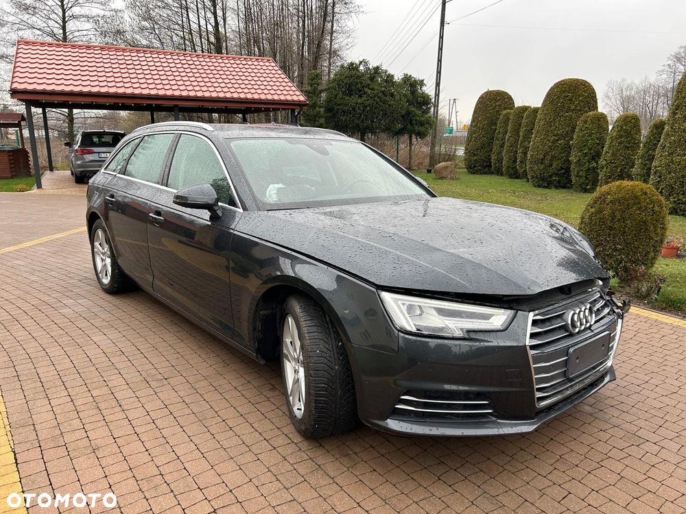 Audi A4 Avant 2.0 TDI S tronic - 16
