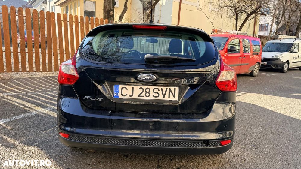 Ford Focus - 5