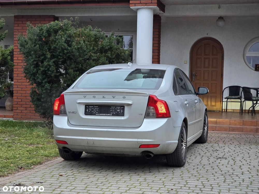 Volvo S40 T5 Summum - 9