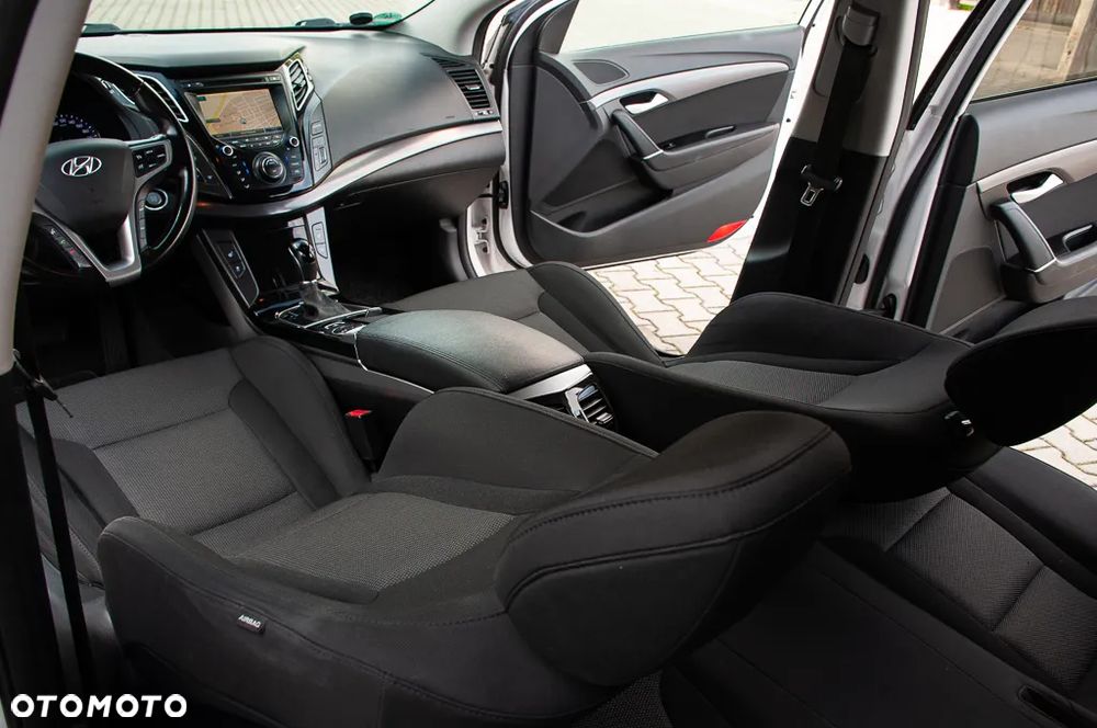 Hyundai i40 1.7 CRDi Comfort + - 26