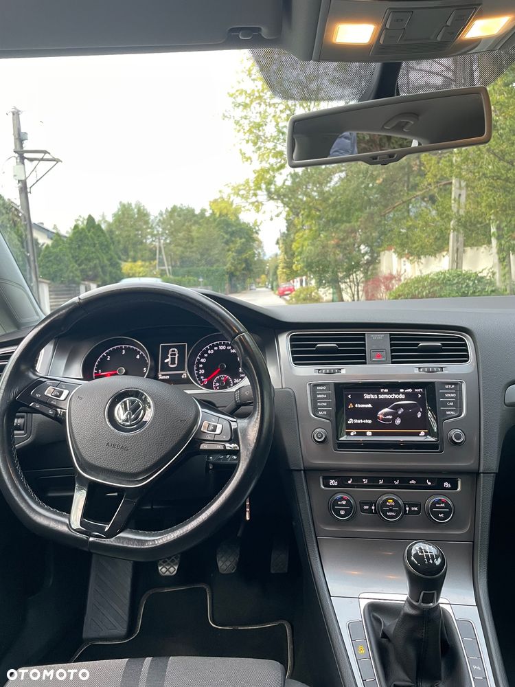 Volkswagen Golf 1.6 TDI BlueMotion Comfortline - 9