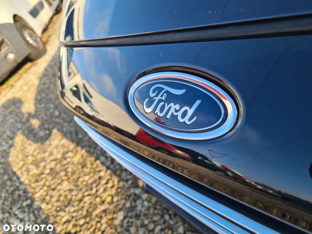 Ford Fiesta 1.25 Celebration - 27