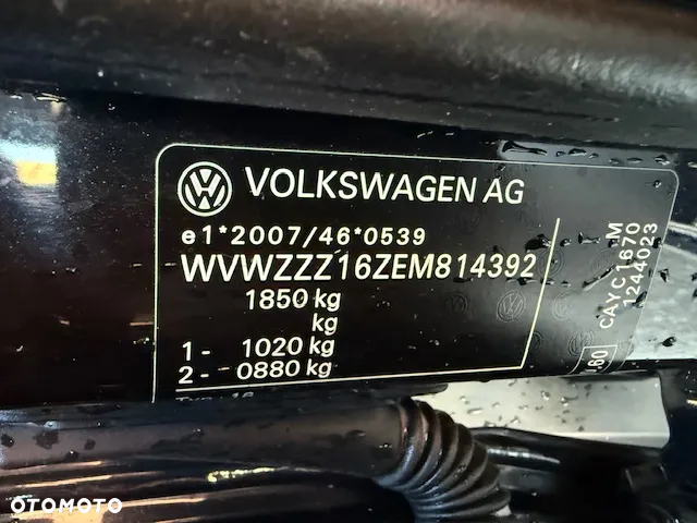 Volkswagen Beetle The 1.6 TDI DPF Blue Motion Technologie - 18
