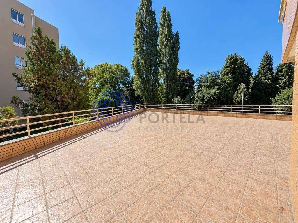 Apartamento T3 com Terraço em Valongo | Roupeiros Embutidos | Recupera - Grande imagem: 3/15