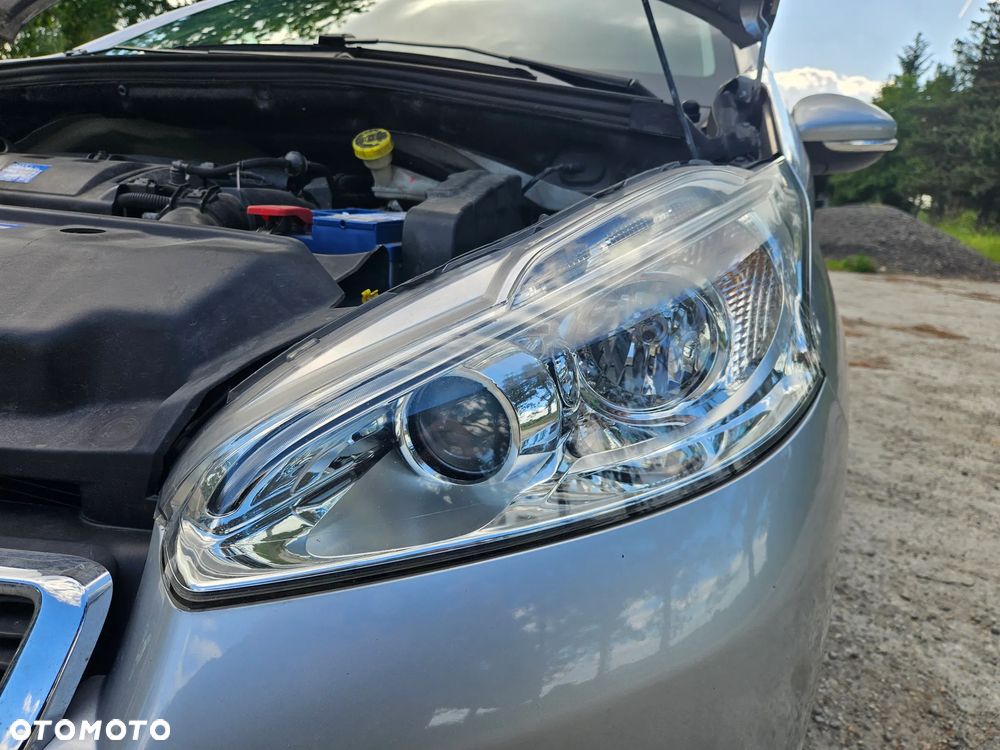 Peugeot 208 1.4 VTi Active - 31