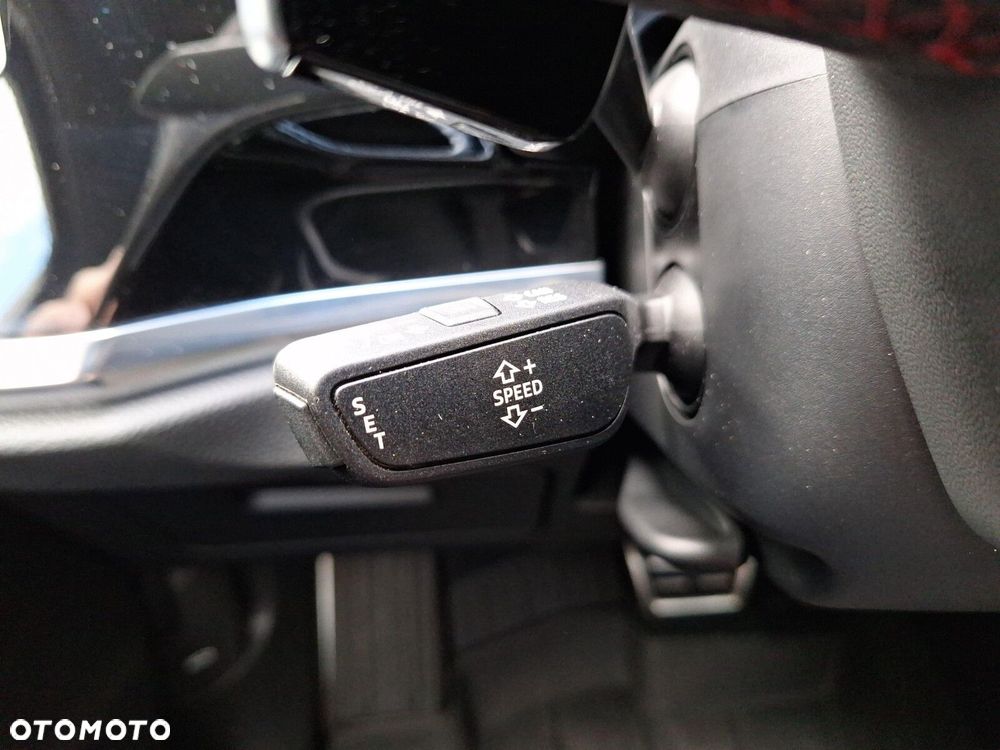 Audi RS Q3 Sportback - 17