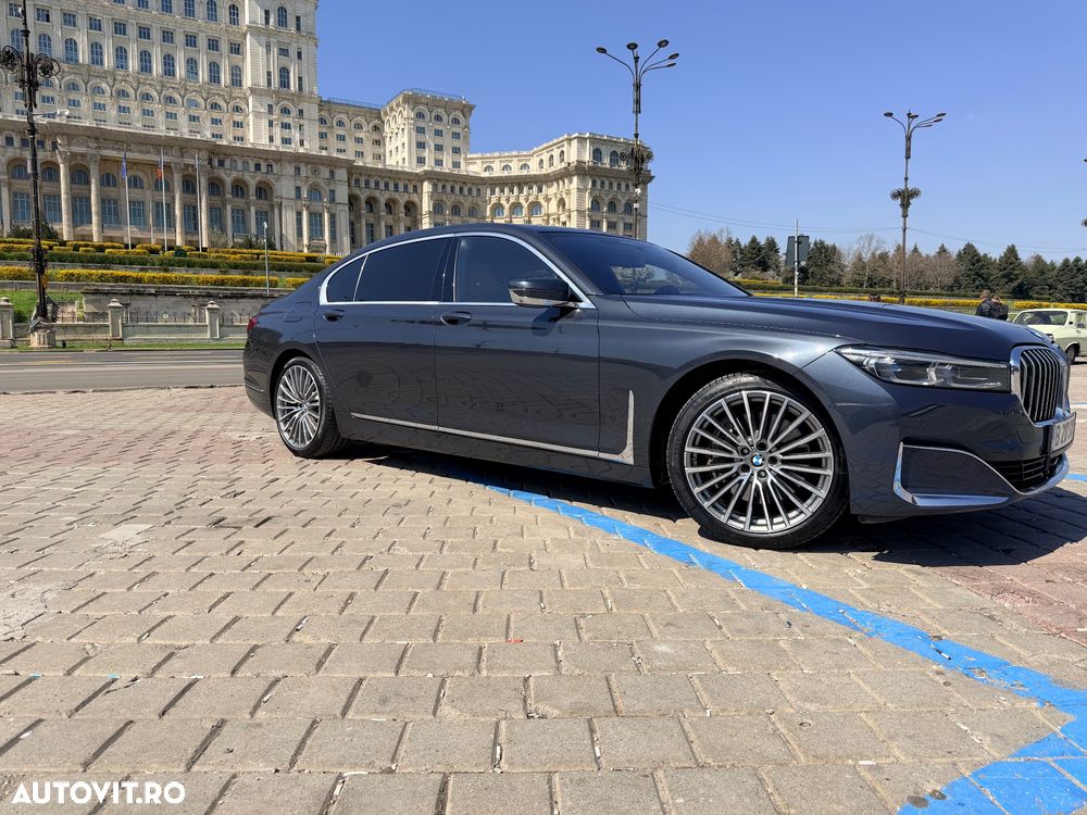 BMW Seria 7 745Le xDrive AT PHEV - 15
