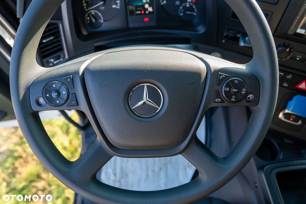 Mercedes-Benz Actros 2533 - 30