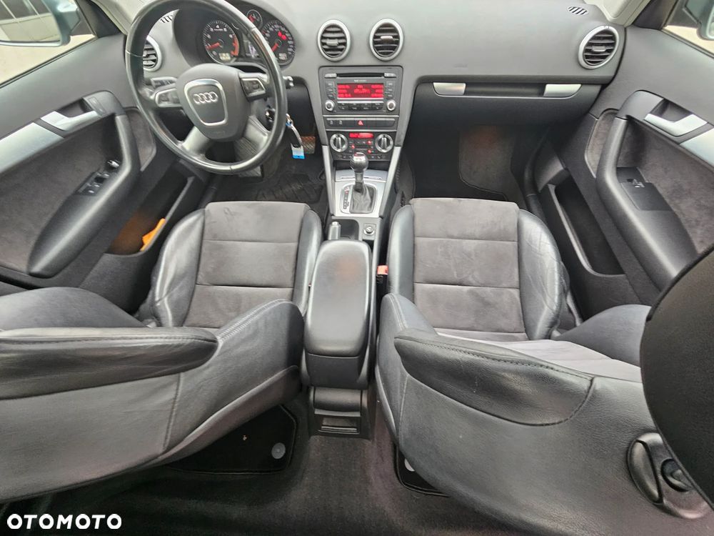 Audi A3 Sportback 1.2 TFSI S tronic S line Sportpaket - 13