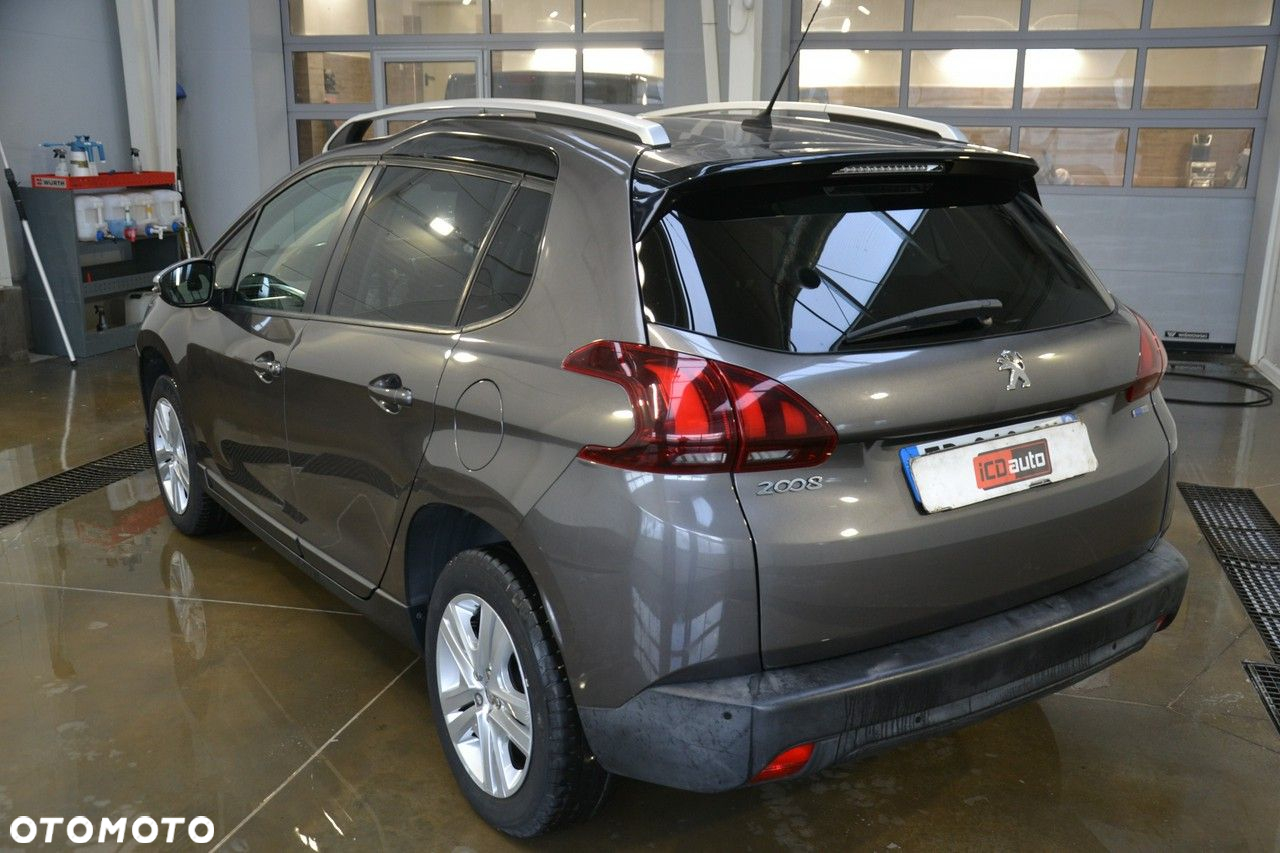 Peugeot 2008 - 5