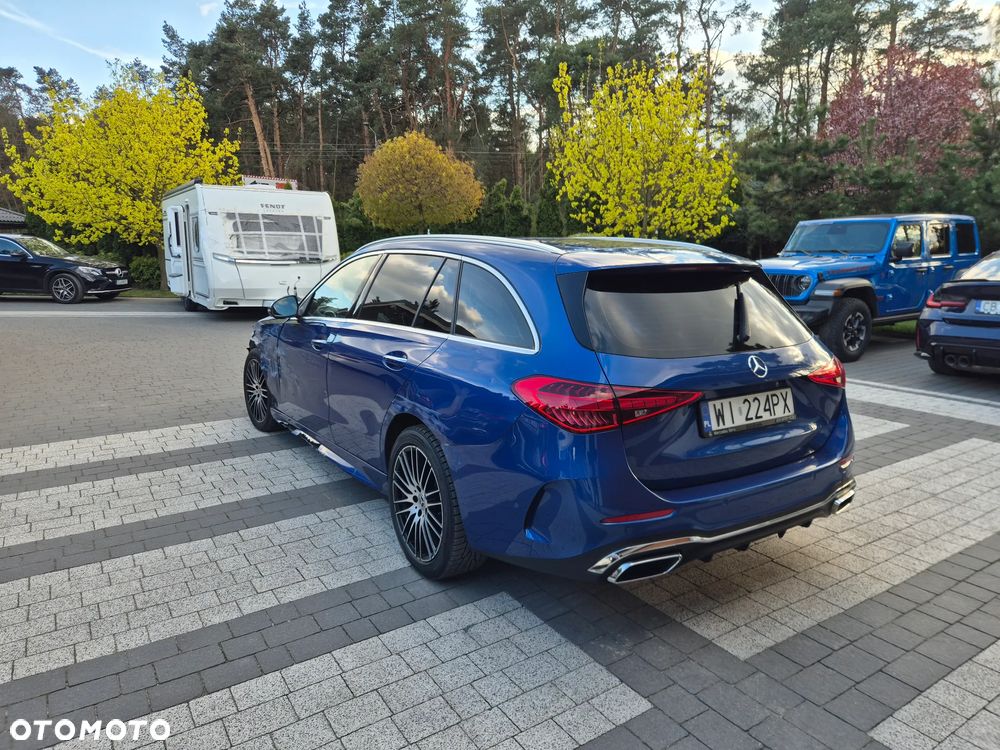 Mercedes-Benz Klasa C 220 d mHEV AMG - 13