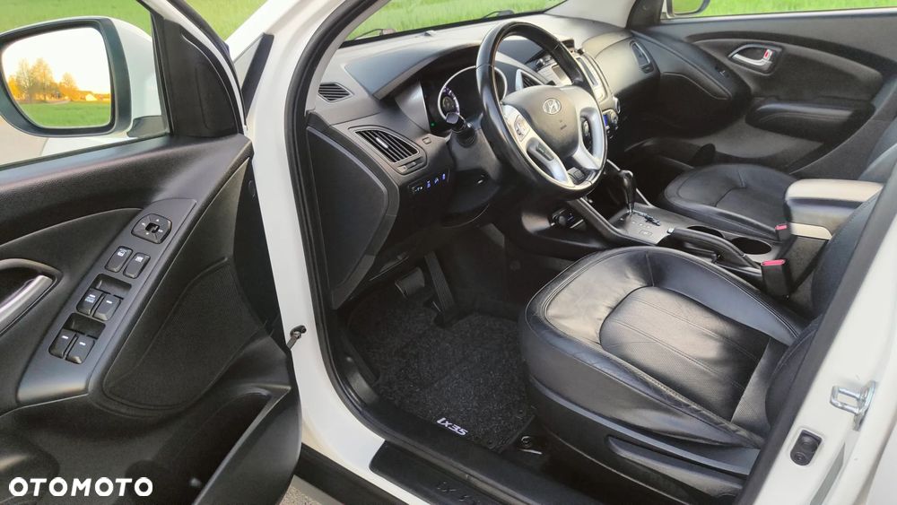 Hyundai ix35 2.0 CRDi 4WD Automatik Premium - 20