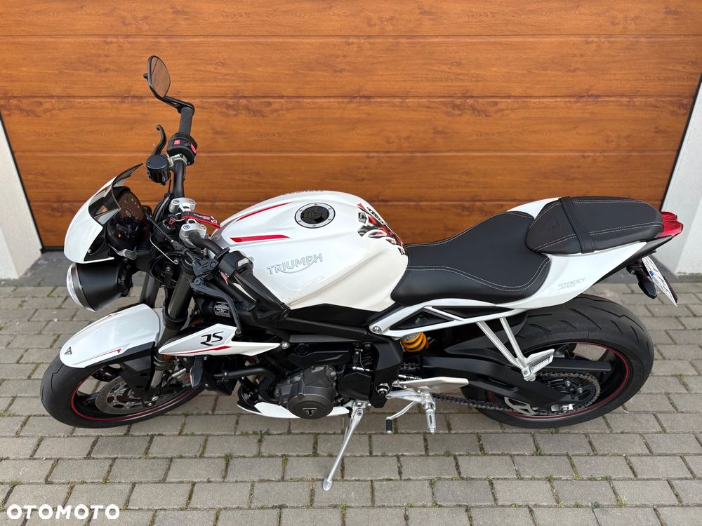 Triumph Street Triple - 29