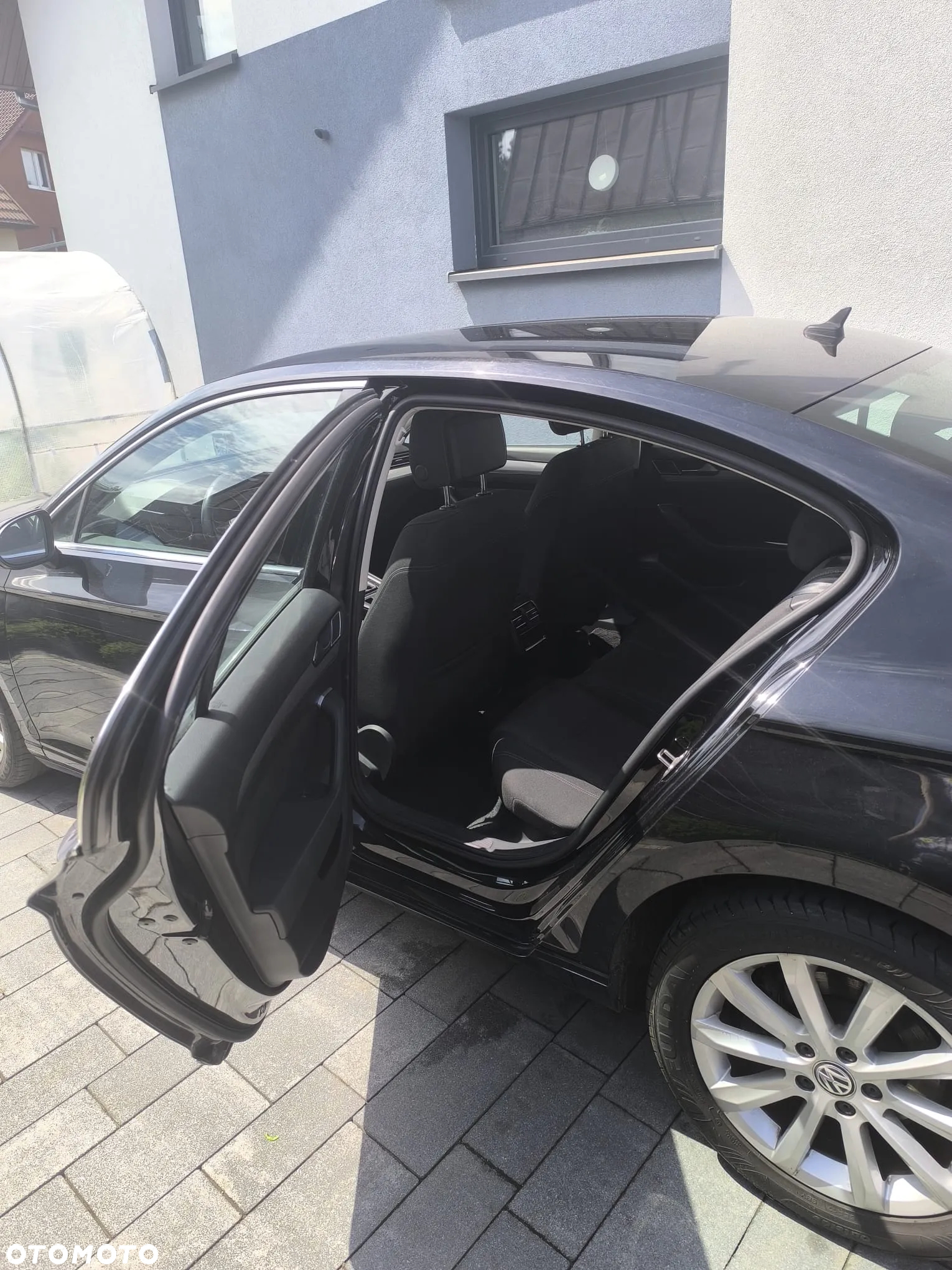 Volkswagen Passat 1.8 TSI BMT Comfortline - 10