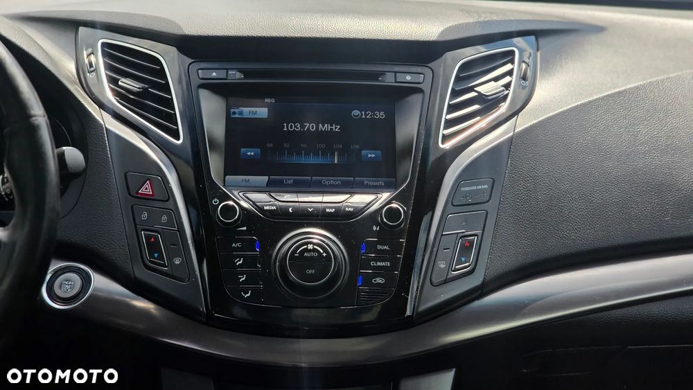 Hyundai i40 Kombi 1.7 CRDi Premium - 15