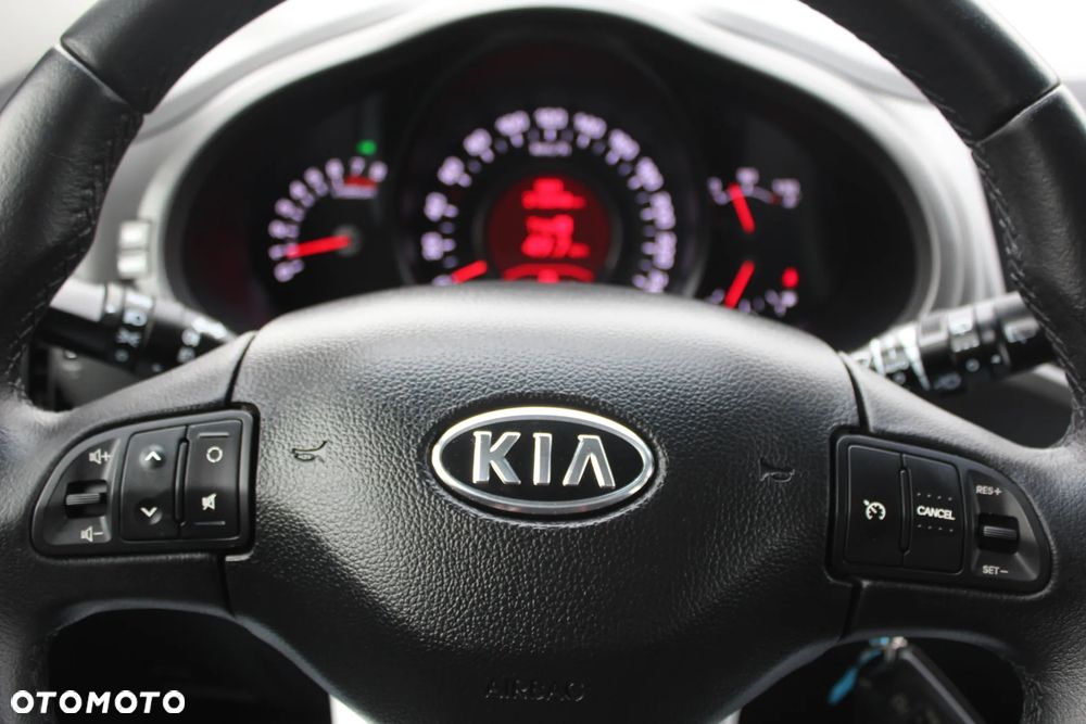 Kia Sportage 2.0 CVVT 2WD Automatik Spirit - 16