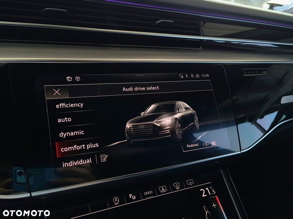 Audi S8 - 30