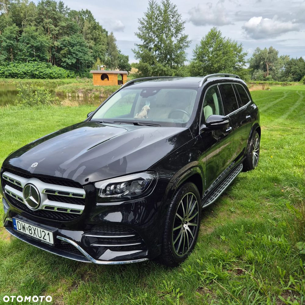 Mercedes-Benz GLS - 1