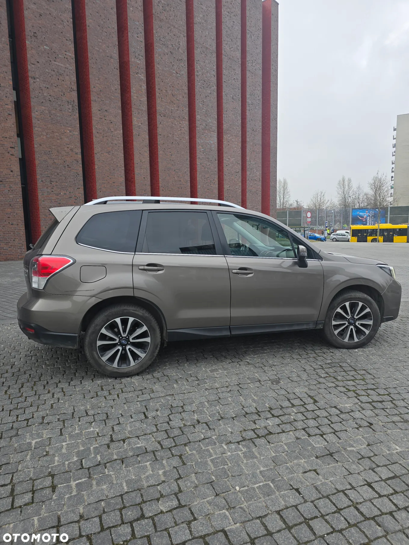 Subaru Forester 2.0 XT Platinum Lineartronic - 11