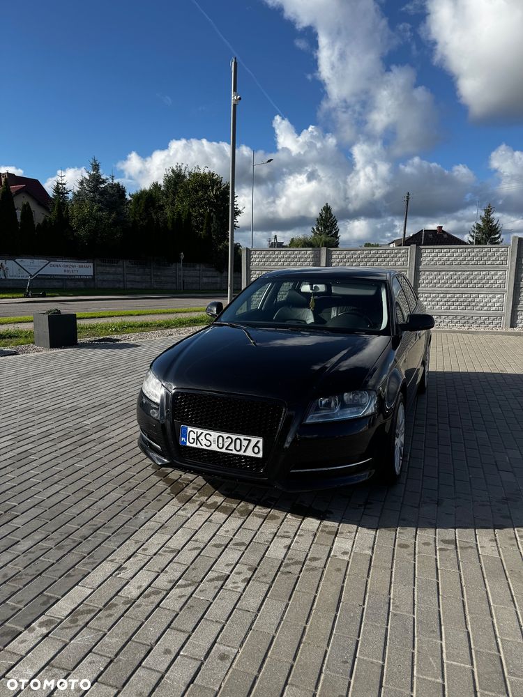 Audi A3 Sportback 1.6 TDI DPF Ambiente - 30