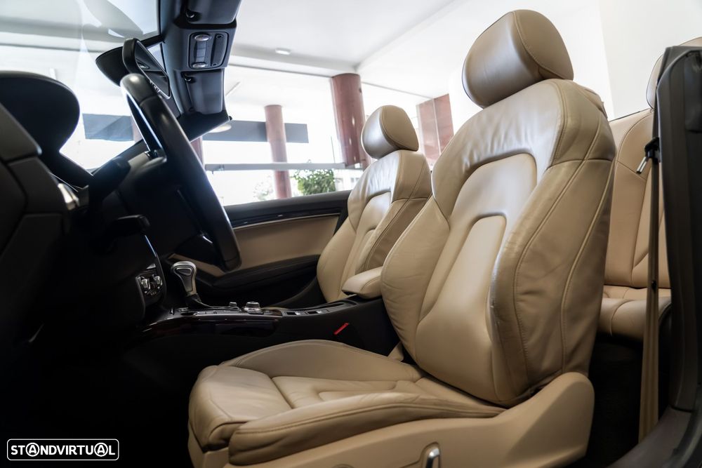 Audi A5 Cabrio 2.0 TFSi quattro S-tronic - 14