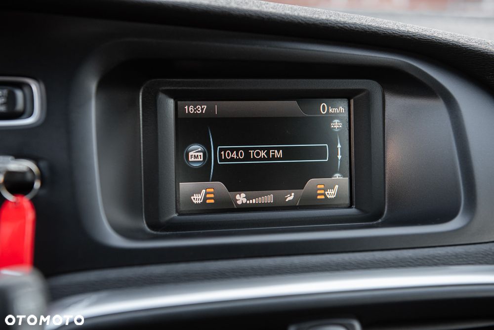 Volvo V40 Cross Country D2 - 23