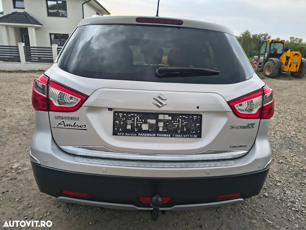 Suzuki S-Cross 1.6 DDIS Allgrip Comfort+ - 11
