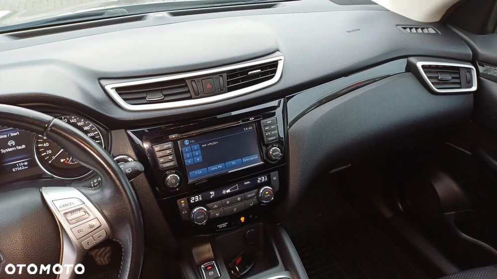 Nissan Qashqai 1.5 dCi DPF 360 - 7