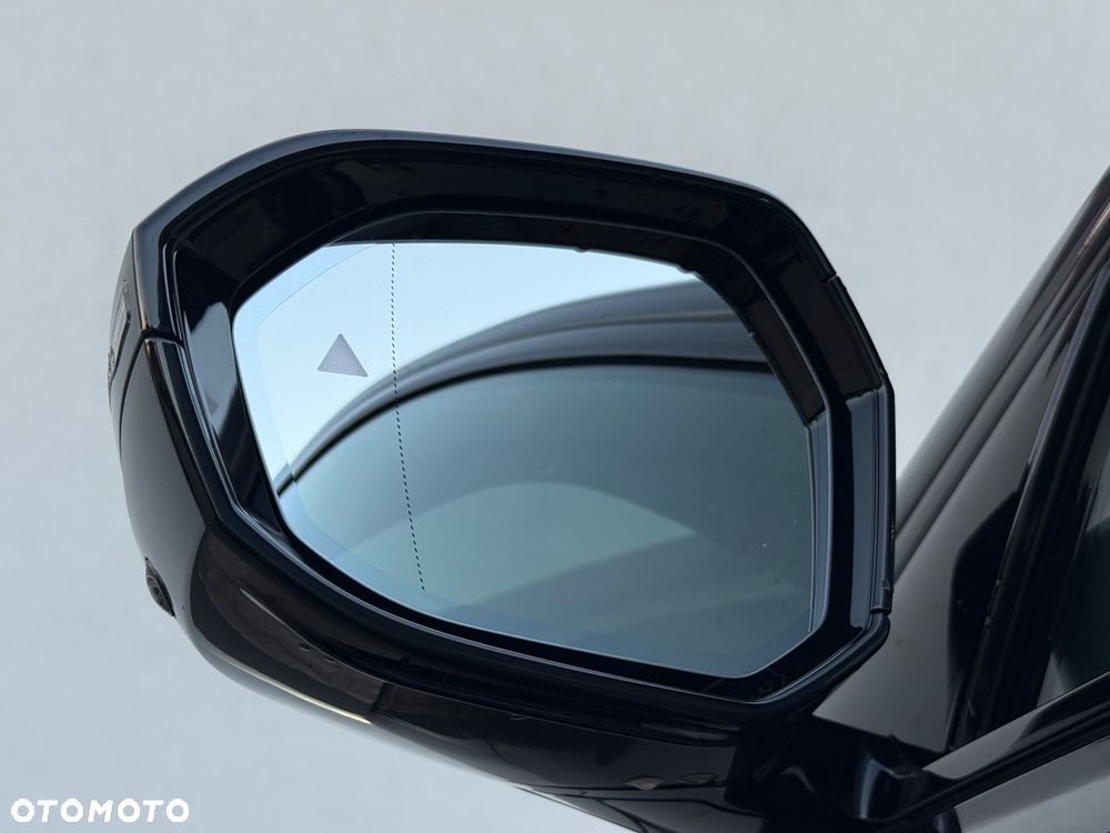 BMW Seria 7 M760e PHEV xDrive sport - 34