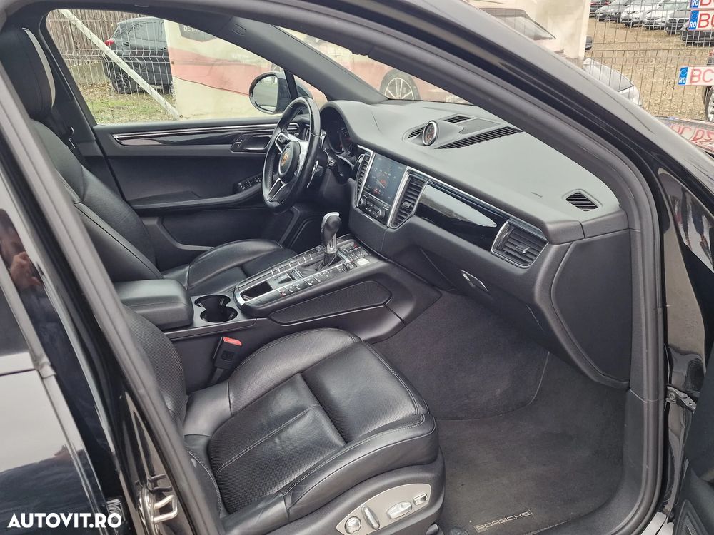 Porsche Macan Standard - 8