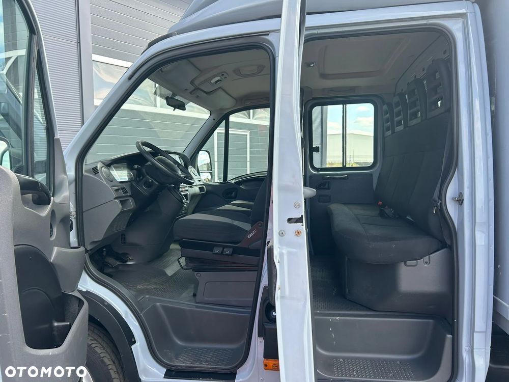 Iveco Daily 35C15 3.0 HPI DOKA Kontener + winda + drzwi boczne **Brygadówka**BLIŹNIAKI**Sprowadzony** - 16