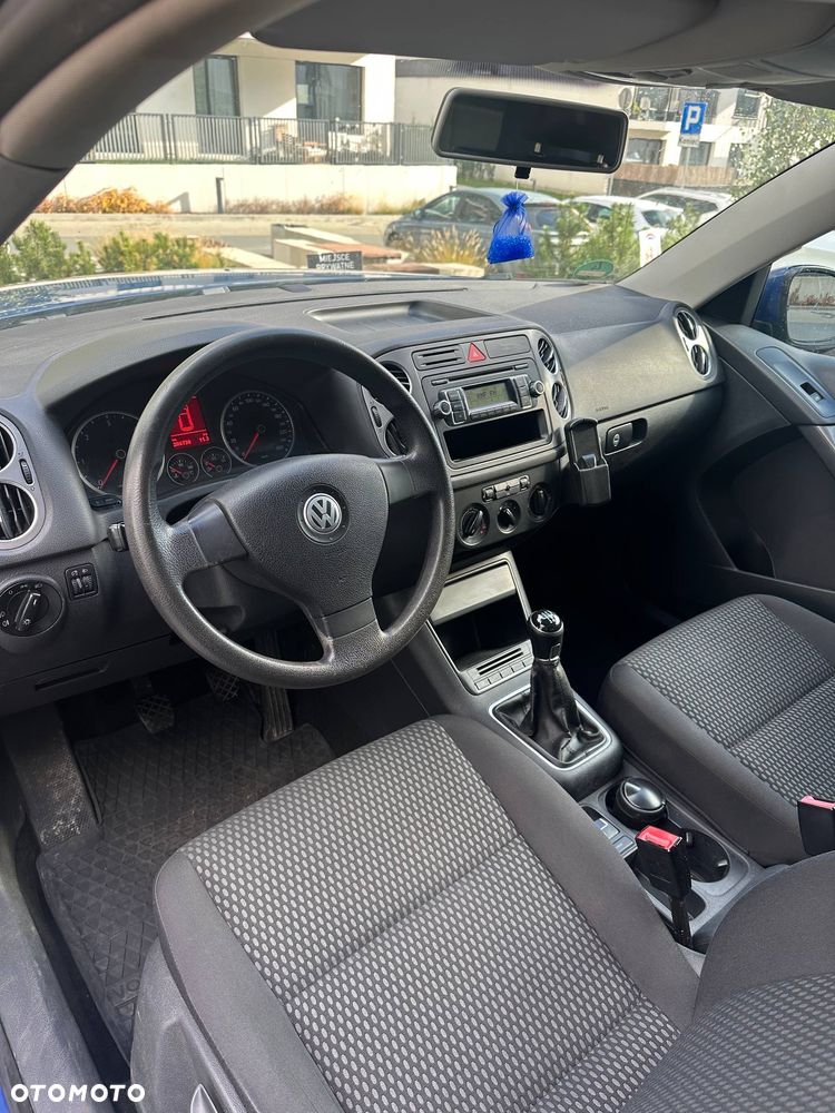 Volkswagen Tiguan - 9