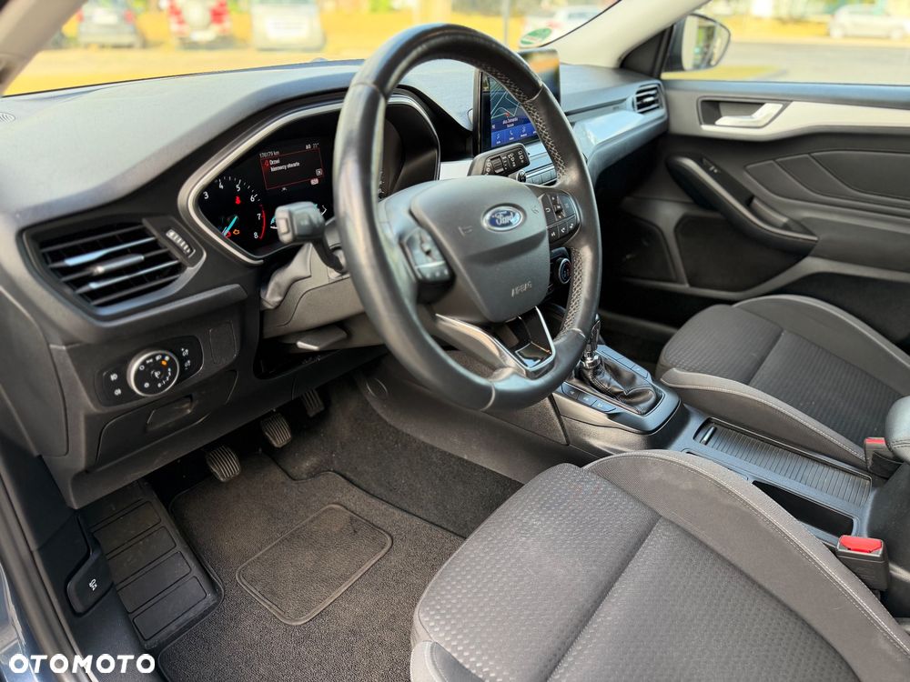 Ford Focus 1.0 EcoBoost Titanium Business - 8