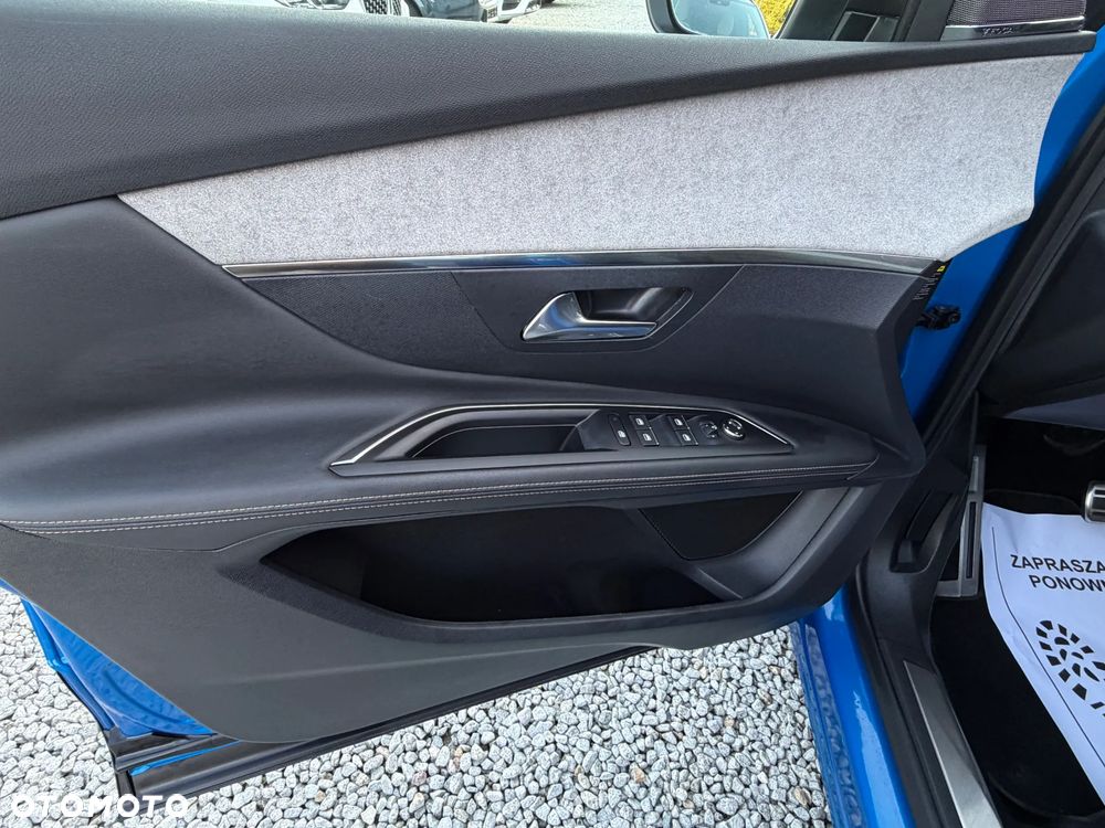 Peugeot 3008 1.6 PureTech Hybrid4 PHEV GT Pack S&S EAT8 - 26