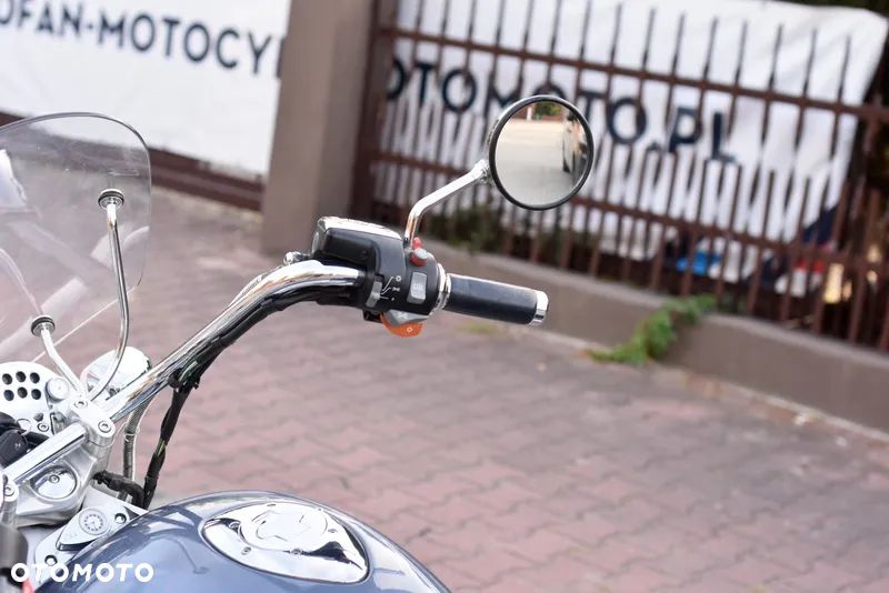 BMW R - 33