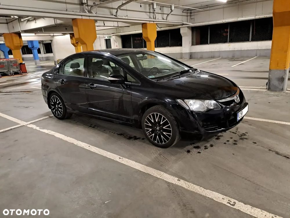 Honda Civic 1.8 Comfort - 1