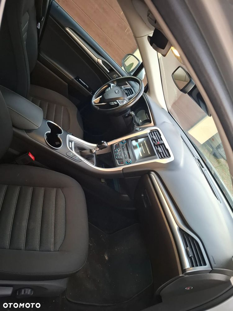 Ford Mondeo - 6