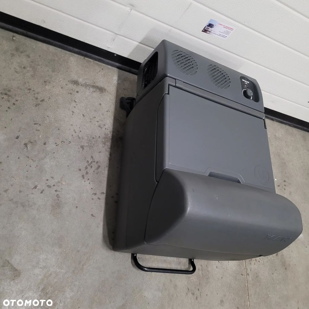 LODÓWKA MAN TGX TGS TGM TGL SPRAWNA GW. CHWALIM116 - 2