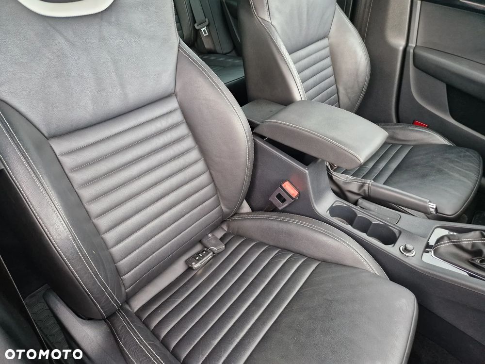 Skoda Octavia 2.0 TSI RS 230 DSG - 24