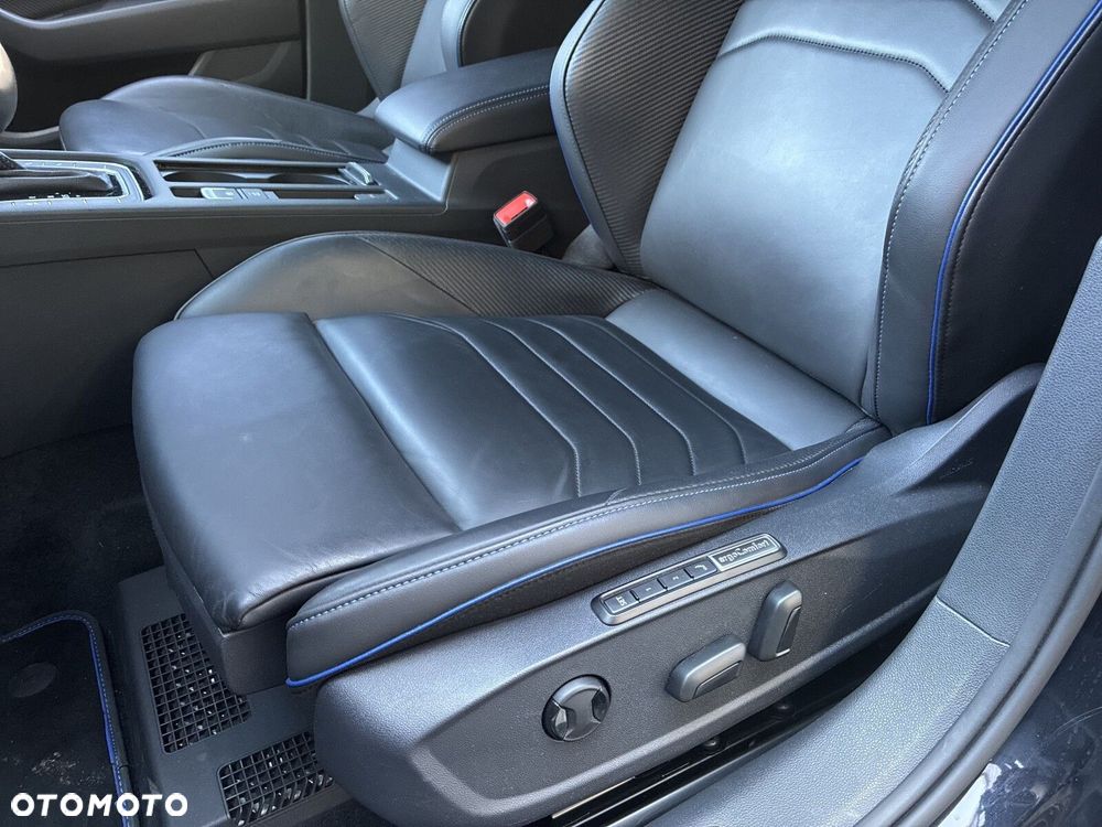 Volkswagen Arteon Shooting Brake - 12