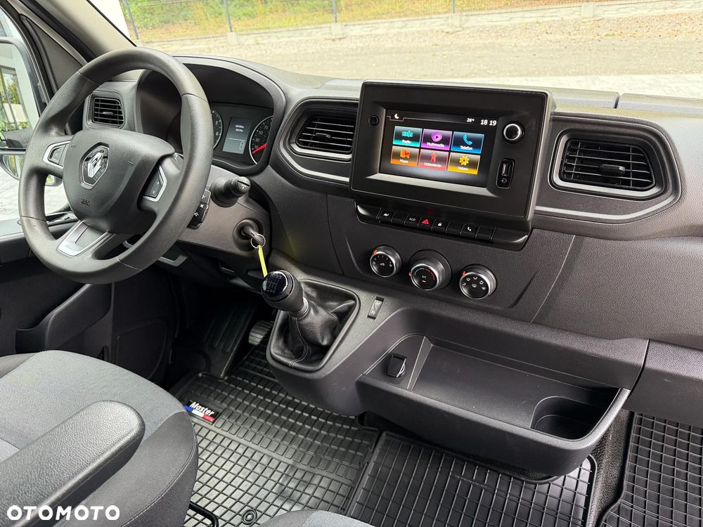 Renault Master L3H3 Bogata wersja wyposażenia / Serwisowanyy tylko w Aso Renault / Stan jak nowego! / Bezwypadkowy / 1 Właściciel / FV23% - 27
