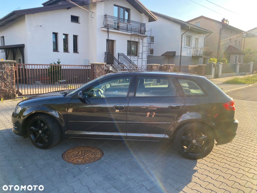 Audi A3 Sportback - 12