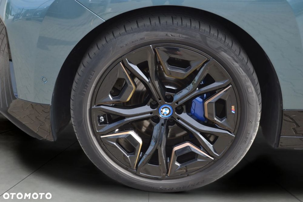 BMW iX xDrive40 - 5