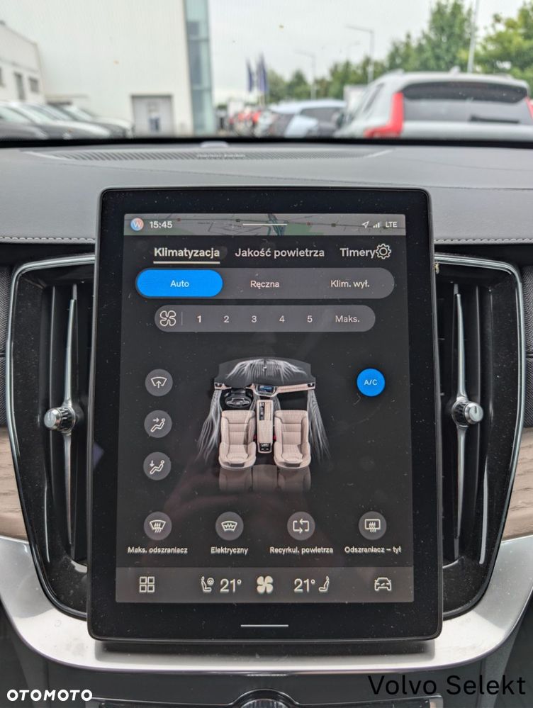 Volvo XC 90 - 18
